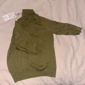 NWT Zara Olive green mid sleeve turtleneck
